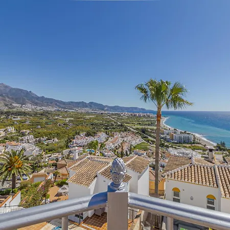 Vistas Al Mar Villa Nerja