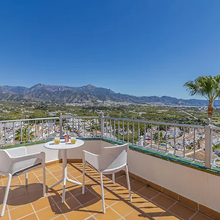 Vistas Al Mar Villa Nerja