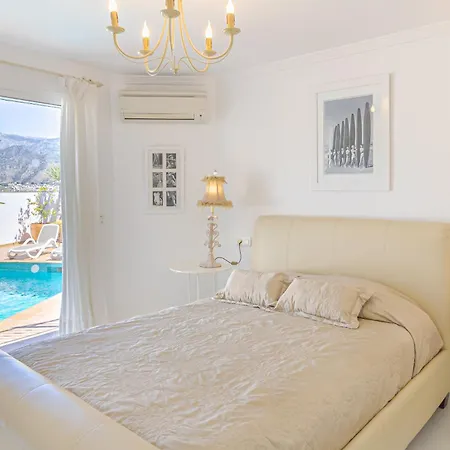 Vistas Al Mar Villa Nerja